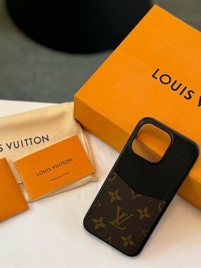 Louis Vuitton Bumper Pallas Phone Case for iPhone 15 Pro Max